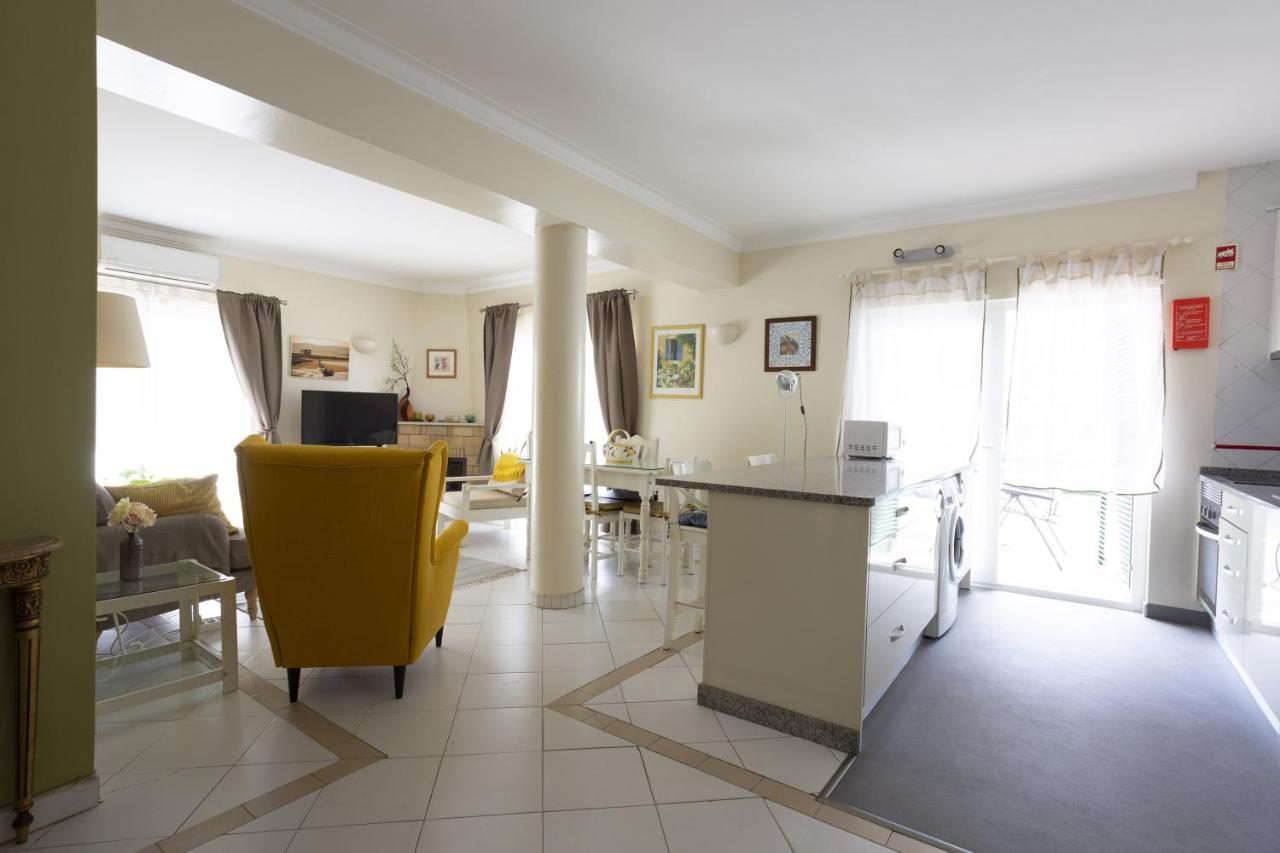 Apartamento Tyler อัลวอร์ ภายนอก รูปภาพ