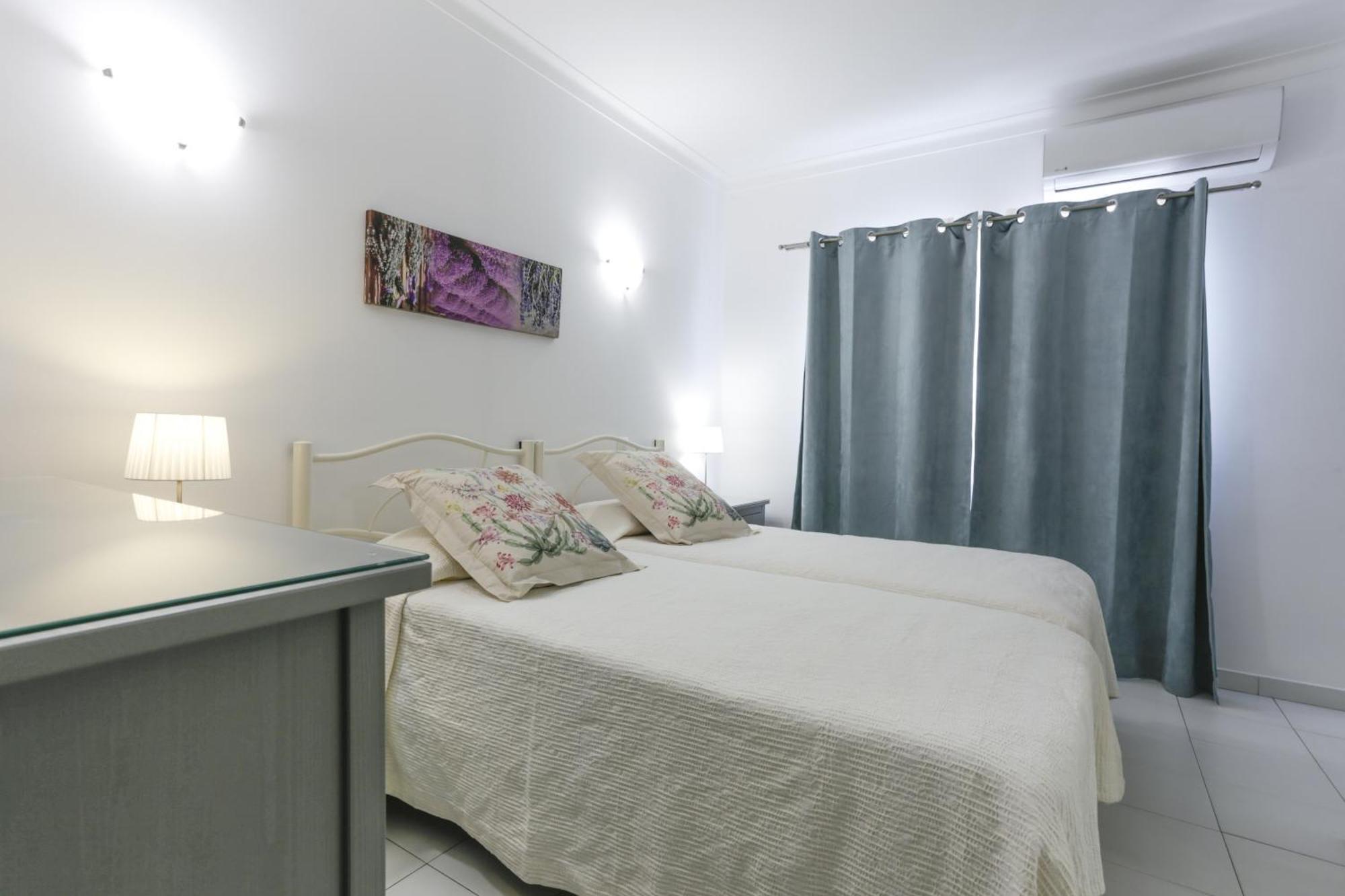 Apartamento Tyler อัลวอร์ ภายนอก รูปภาพ