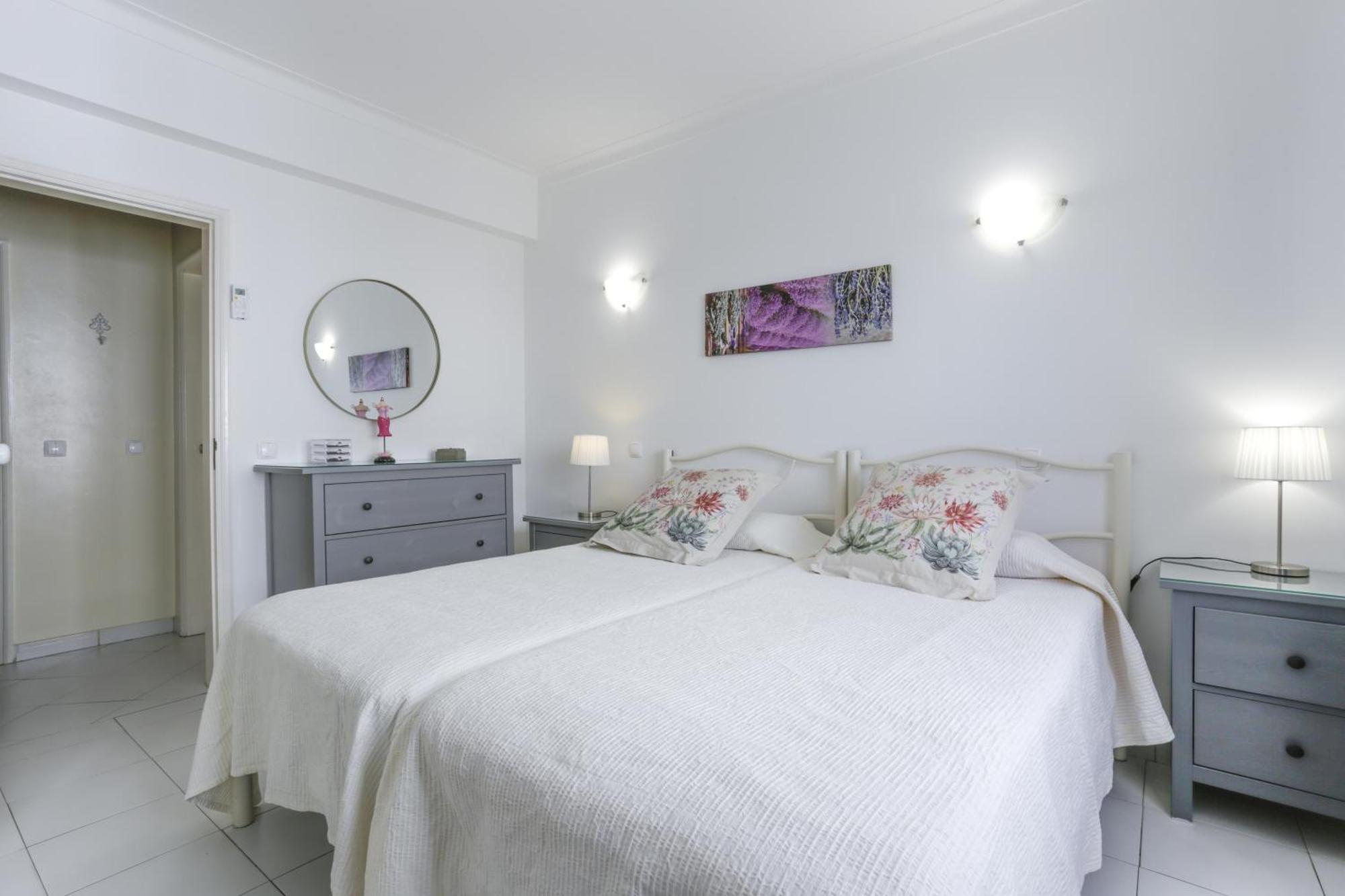 Apartamento Tyler อัลวอร์ ภายนอก รูปภาพ